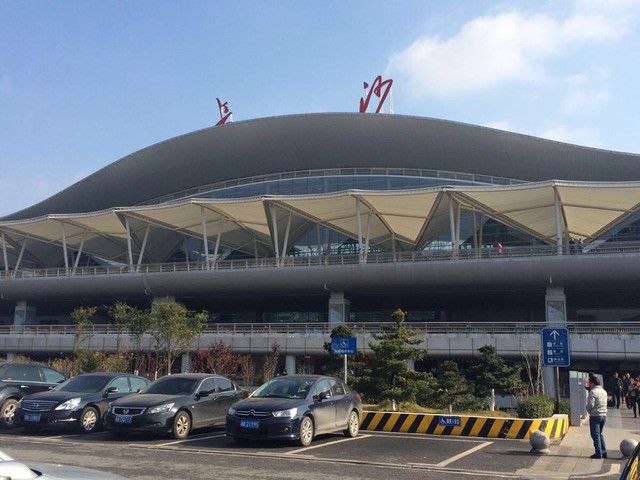 長沙黃花機場定制全自動隔油提升設(shè)備一套